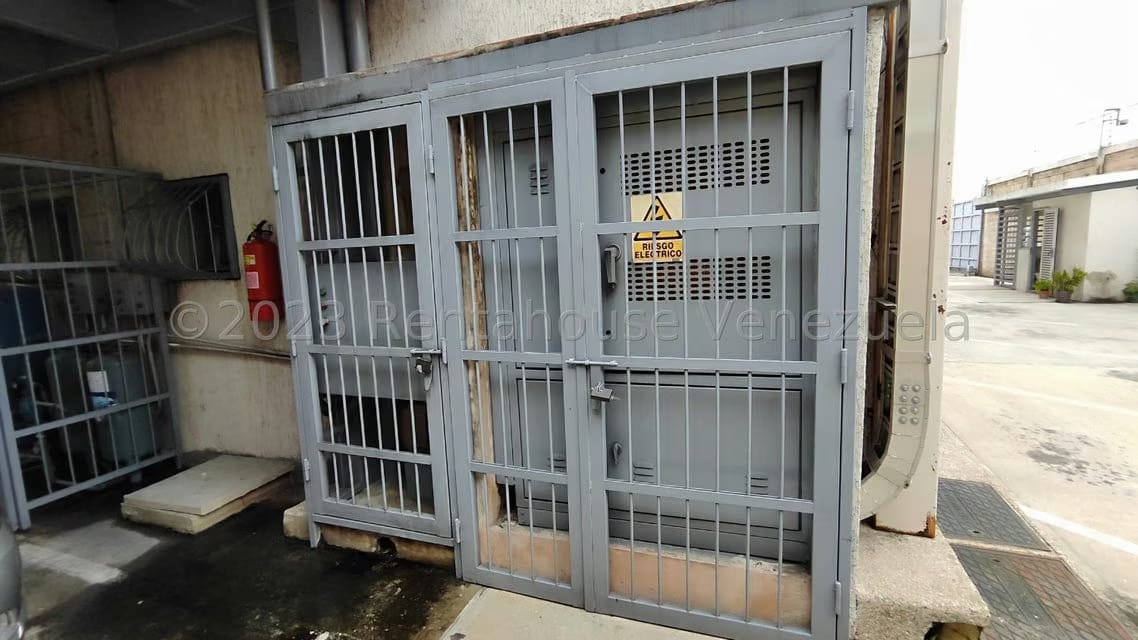 Comercial (Galpon - Deposito) en Alquiler en La Providencia, Aragua - 107