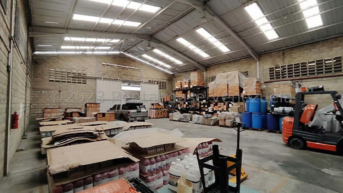 Comercial (Galpon - Deposito) en Alquiler en La Providencia, Aragua - 76
