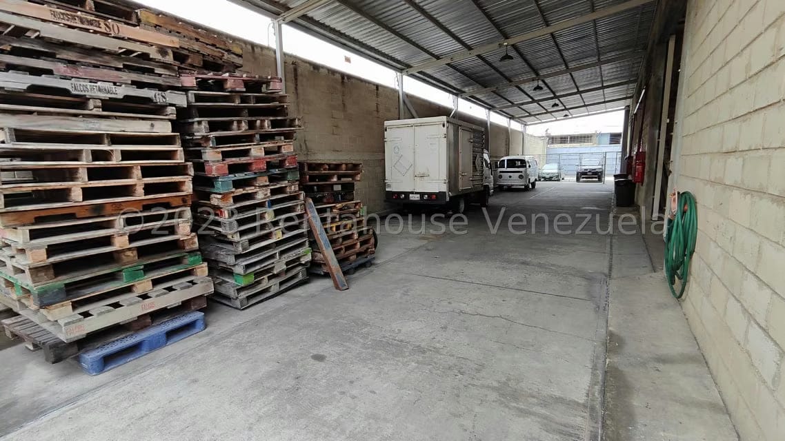 Comercial (Galpon - Deposito) en Alquiler en La Providencia, Aragua - 99