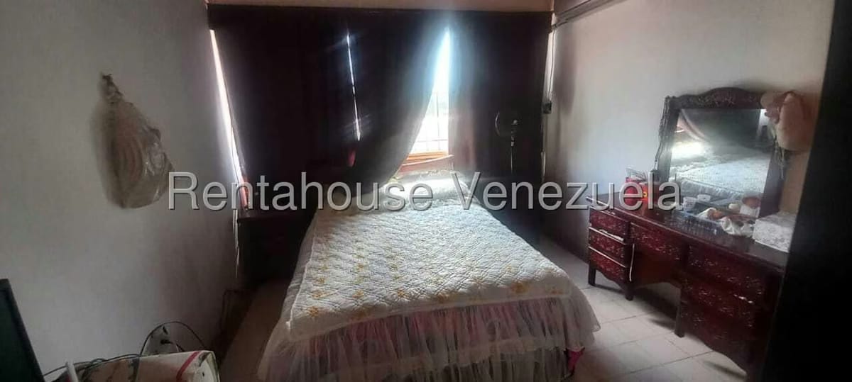 Casa (Duplex) en Venta en Valle Arriba, Miranda - 13