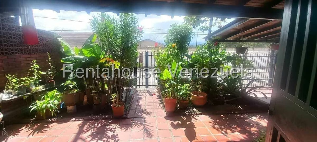 Casa (Duplex) en Venta en Valle Arriba, Miranda - 21