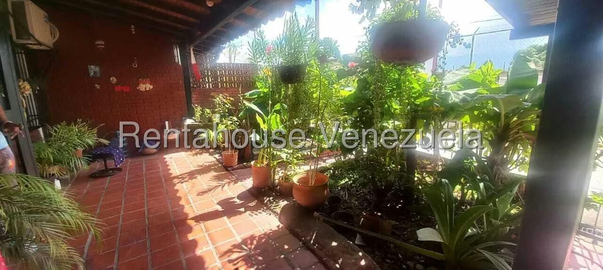 Casa (Duplex) en Venta en Valle Arriba, Miranda - 26