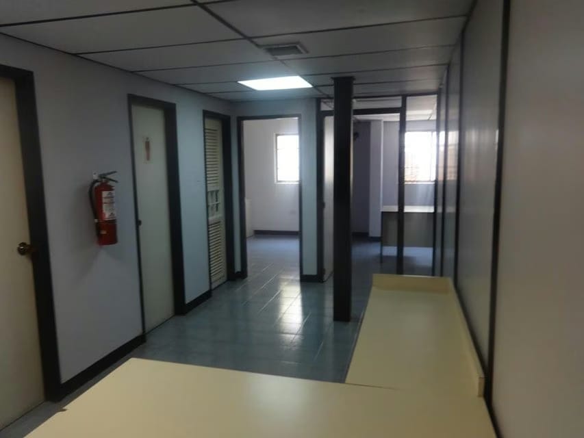 Comercial (Edificio) en Venta en Tierra Negra, Zulia - 18