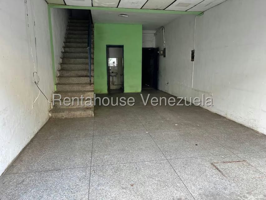 Comercial (Local Comercial) en Alquiler en Avenida Bolivar, Aragua - 12