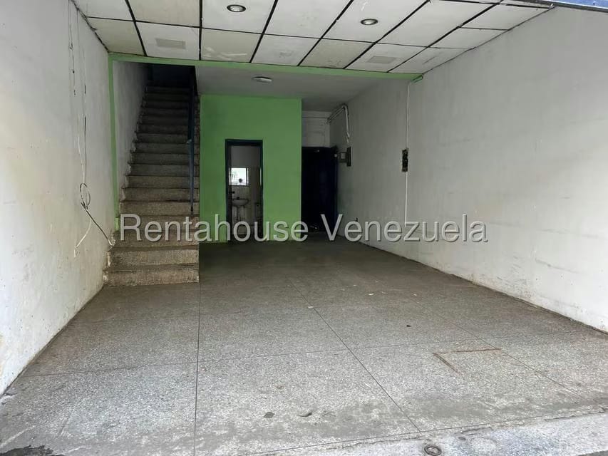 Comercial (Local Comercial) en Alquiler en Avenida Bolivar, Aragua - 9