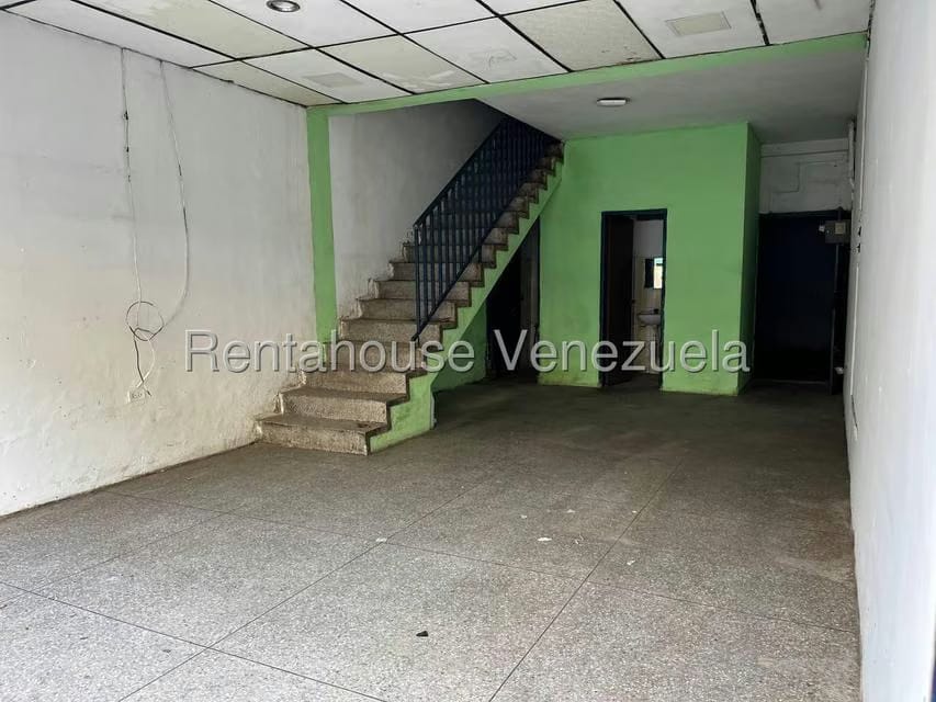 Comercial (Local Comercial) en Alquiler en Avenida Bolivar, Aragua - 10