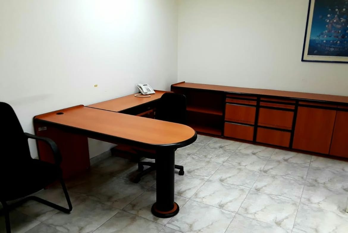 OFICINA EN VENTA EN EL OESTE DE CARACAS - 6