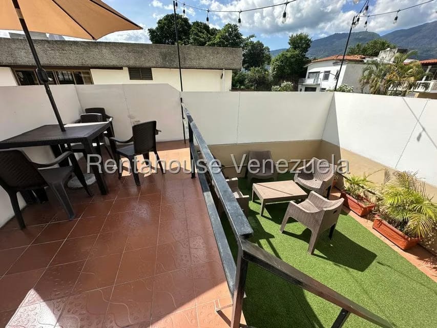 Casa (Multipes Niveles) en Venta en Colinas de Los Chaguaramos, Distrito Metropolitano - 20