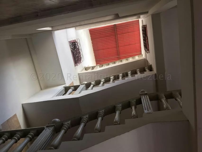 Comercial (Edificio) en Venta en Centro, Lara - 18