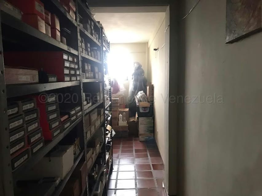 Comercial (Edificio) en Venta en Centro, Lara - 22