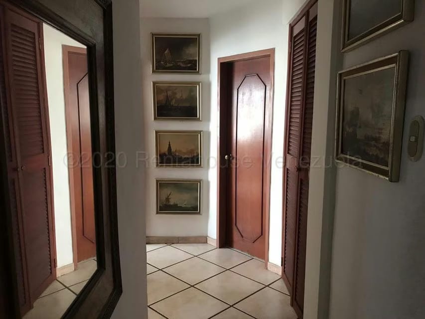 Comercial (Edificio) en Venta en Centro, Lara - 35