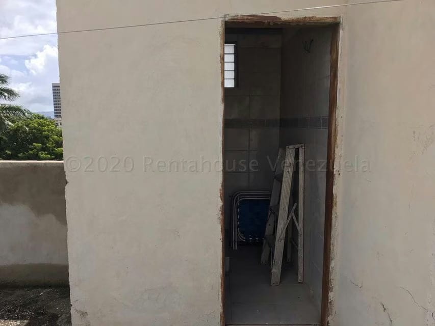 Comercial (Edificio) en Venta en Centro, Lara - 48