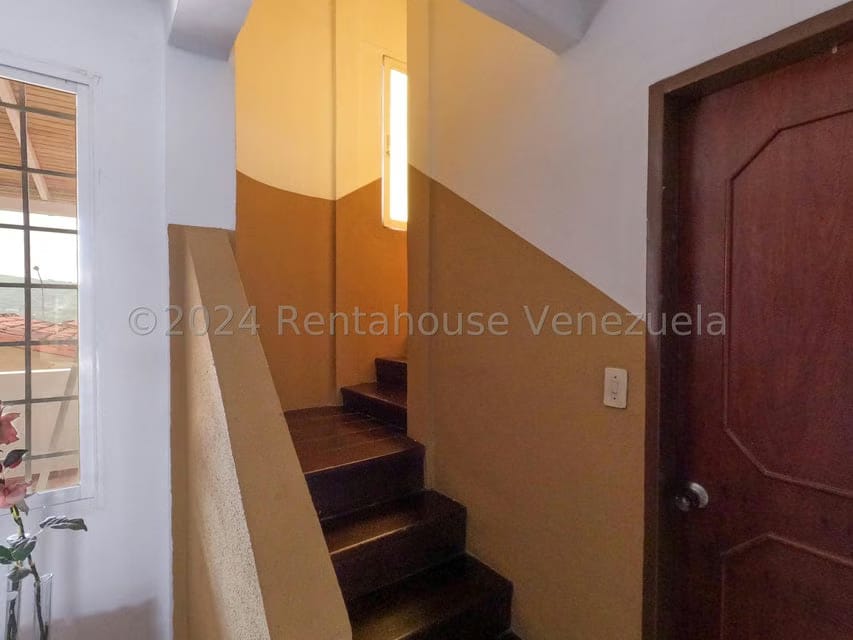 Casa (Multipes Niveles) en Venta en Via el Ujano, Lara - 14