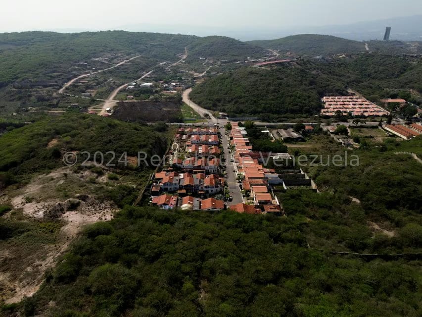 Casa (Multipes Niveles) en Venta en Via el Ujano, Lara - 30