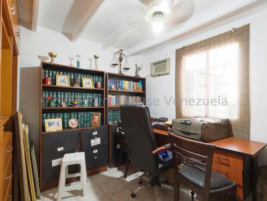 Casa (Multipes Niveles) en Venta en Via el Ujano, Lara - 10