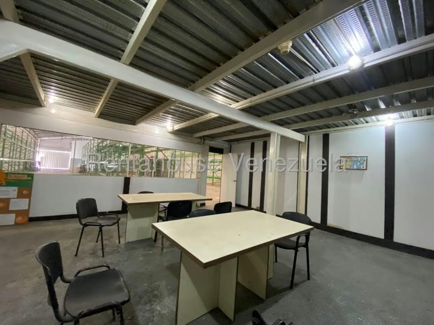 Comercial (Galpon - Deposito) en Alquiler en La Encrucijada, Aragua - 11