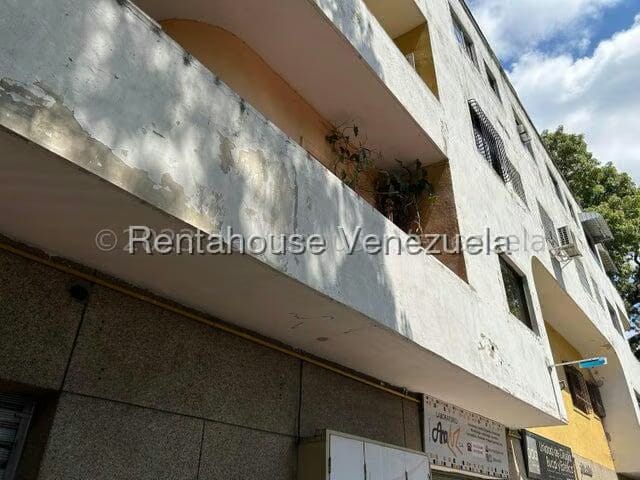 Comercial (Consultorio Medico) en Alquiler en San Bernardino, Distrito Metropolitano - 3