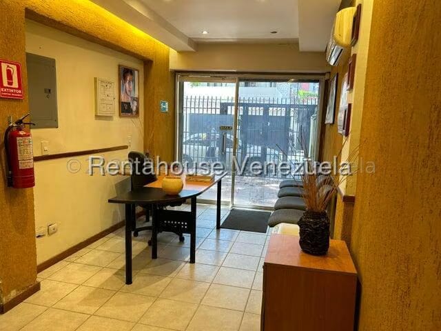 Comercial (Consultorio Medico) en Alquiler en San Bernardino, Distrito Metropolitano - 8