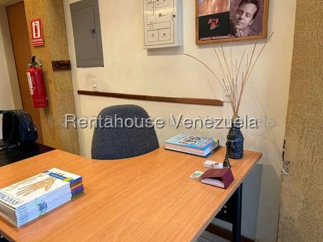 Comercial (Consultorio Medico) en Alquiler en San Bernardino, Distrito Metropolitano - 9