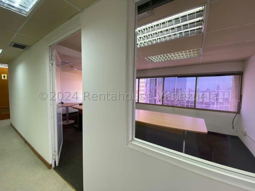 Comercial (Oficina) en Alquiler en 5 de Julio, Zulia - 6