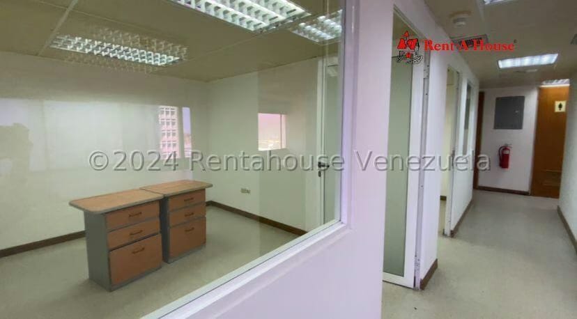 Comercial (Oficina) en Alquiler en 5 de Julio, Zulia - 9
