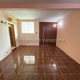 Comercial (Oficina) en Alquiler en Centro, Lara - 5