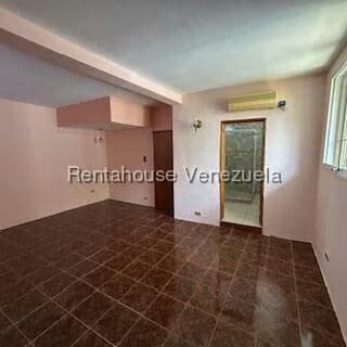 Comercial (Oficina) en Alquiler en Centro, Lara - 7