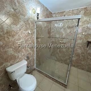 Comercial (Oficina) en Alquiler en Centro, Lara - 9