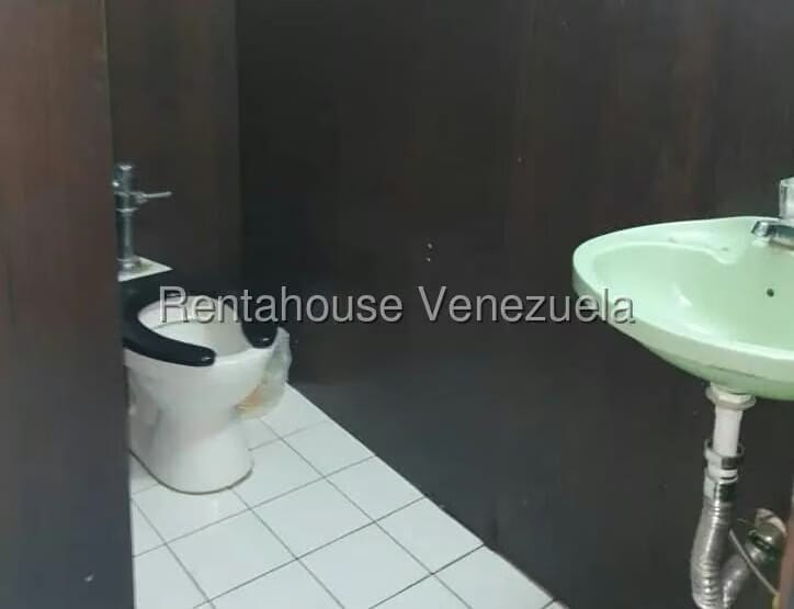 Comercial (Local Comercial) en Venta en Santa Fe Norte, Distrito Metropolitano - 9