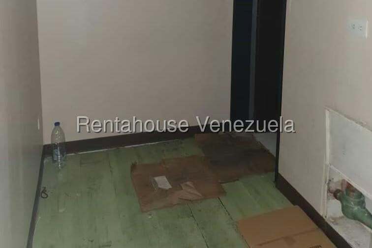 Comercial (Local Comercial) en Venta en Santa Fe Norte, Distrito Metropolitano - 10