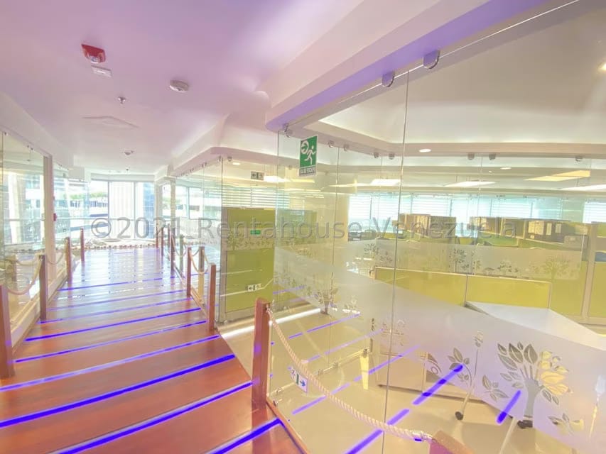Comercial (Oficina) en Venta en La Castellana, Distrito Metropolitano - 3