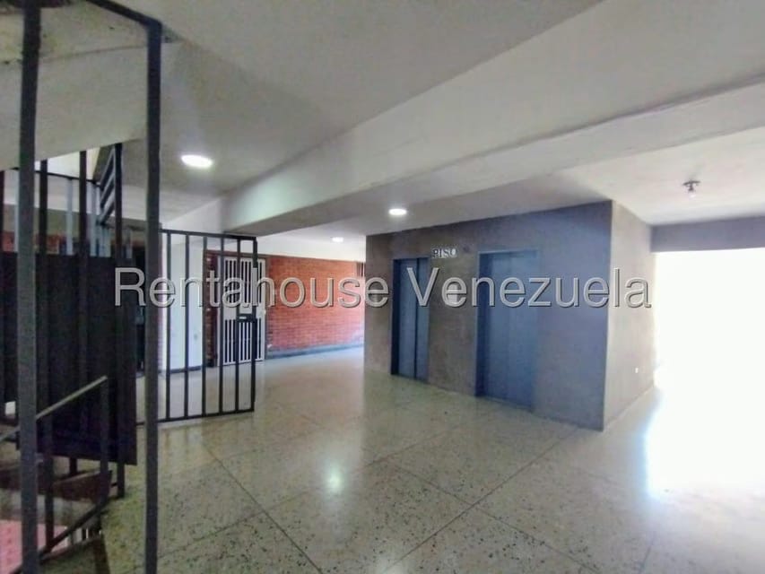 Comercial (Oficina) en Venta en Centro, Lara - 19
