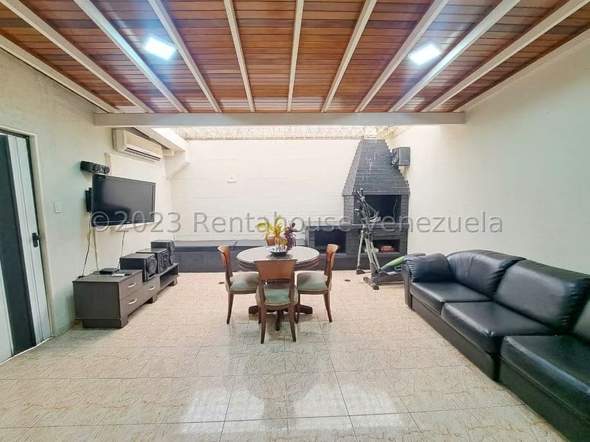 Casa (Duplex) en Venta en La Rosaleda, Lara - 12