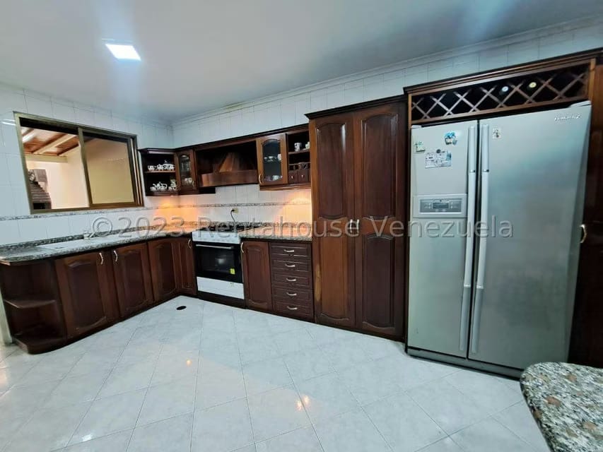 Casa (Duplex) en Venta en La Rosaleda, Lara - 8