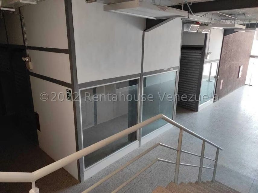Comercial (Local Comercial) en Venta en Ave Intercomunal, Lara - 13