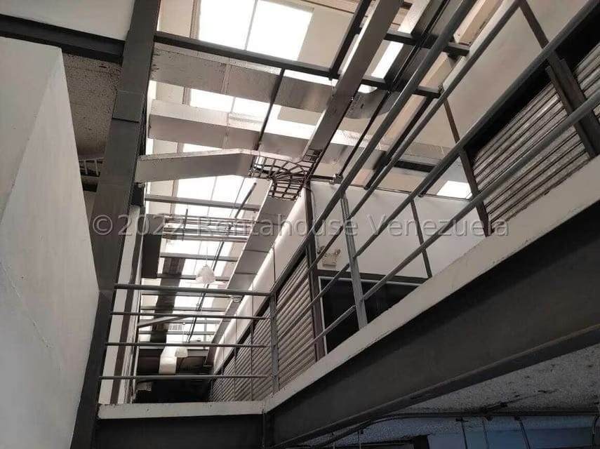 Comercial (Local Comercial) en Venta en Ave Intercomunal, Lara - 15