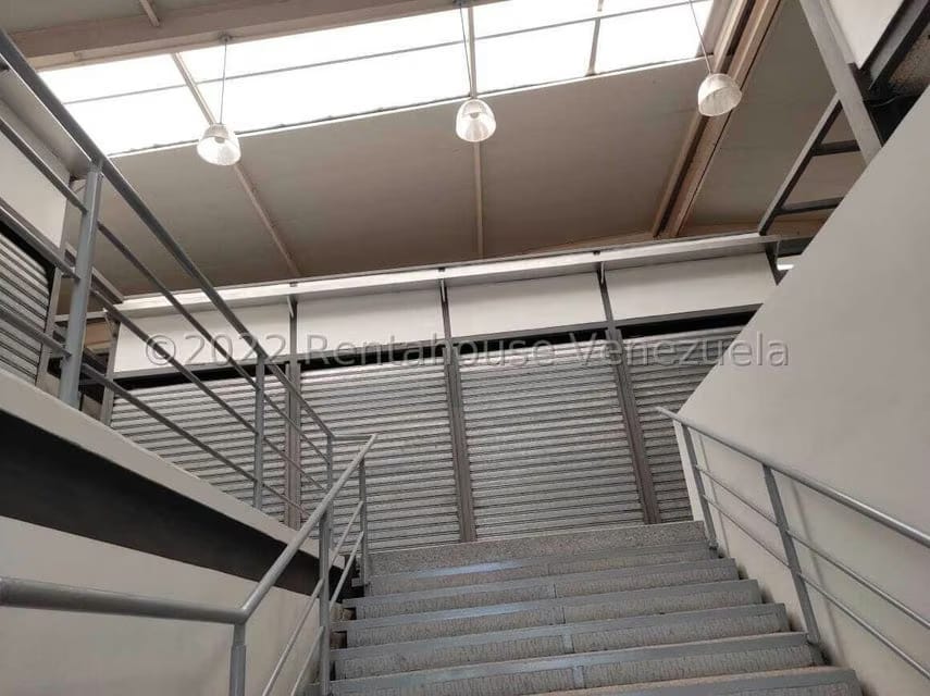 Comercial (Local Comercial) en Venta en Ave Intercomunal, Lara - 21