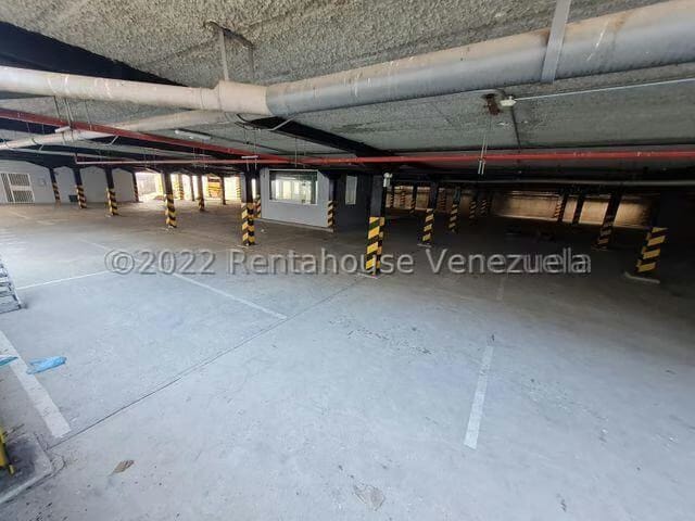 Comercial (Local Comercial) en Venta en Ave Intercomunal, Lara - 24
