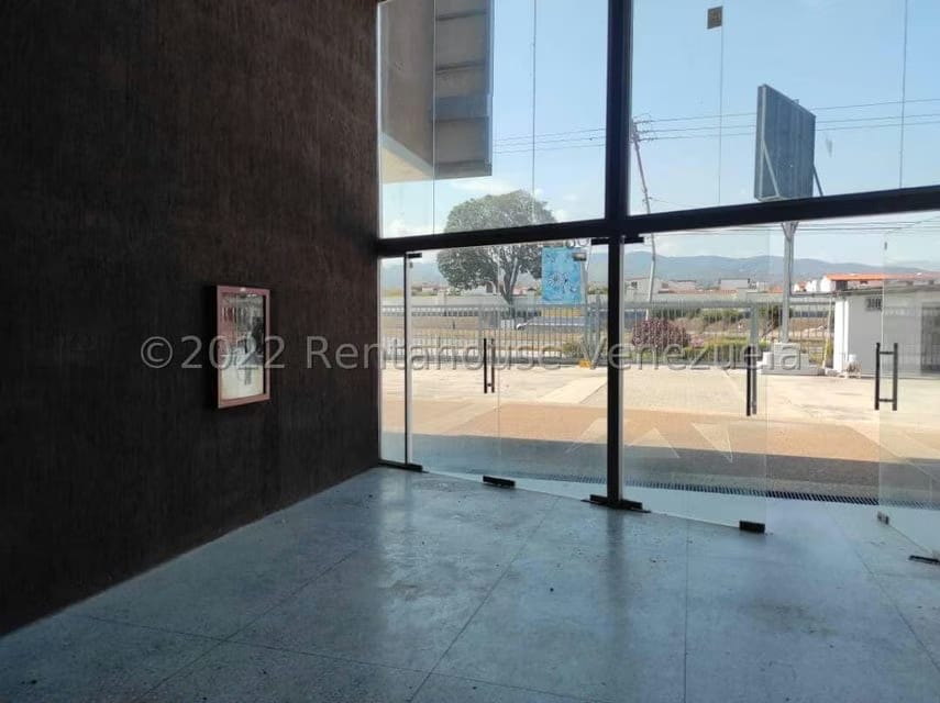 Comercial (Local Comercial) en Venta en Ave Intercomunal, Lara - 5
