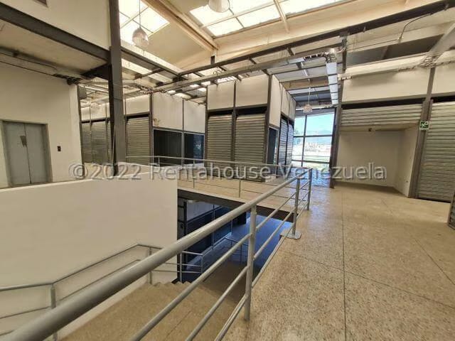 Comercial (Local Comercial) en Venta en Ave Intercomunal, Lara - 9