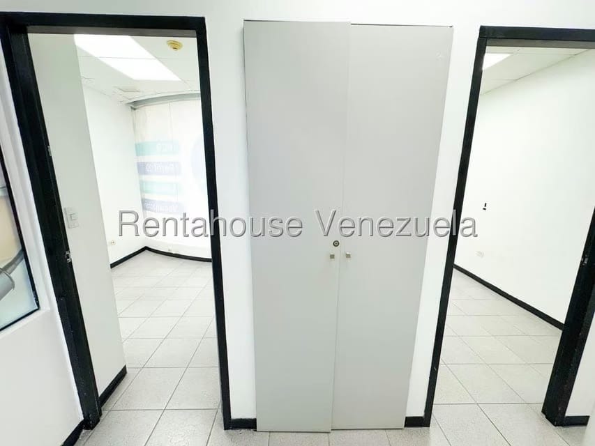 Comercial (Local Comercial) en Venta en Sabana Grande, Distrito Metropolitano - 11
