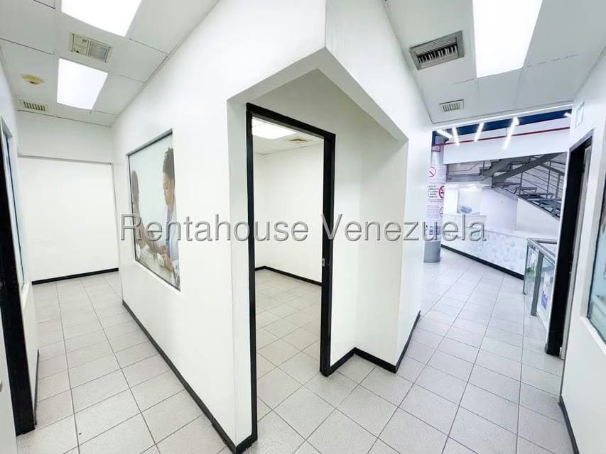 Comercial (Local Comercial) en Venta en Sabana Grande, Distrito Metropolitano - 9