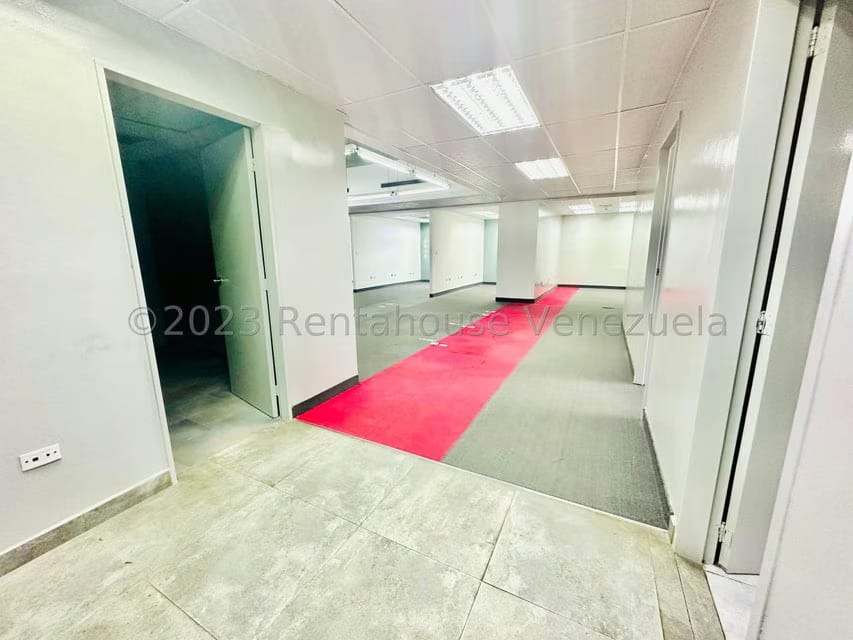 Comercial (Local Comercial) en Venta en Chacao, Distrito Metropolitano - 35