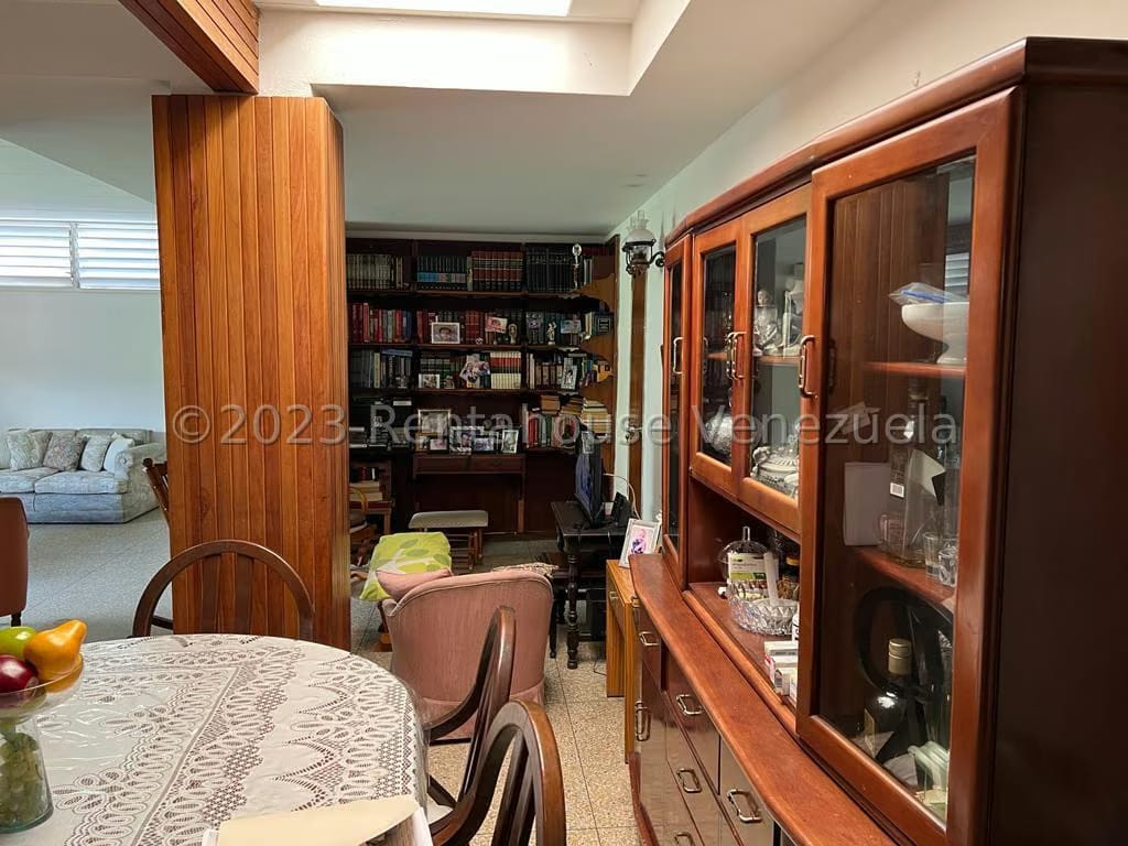APARTAMENTO EN VENTA-CECILIA GUTIERREZ - 6