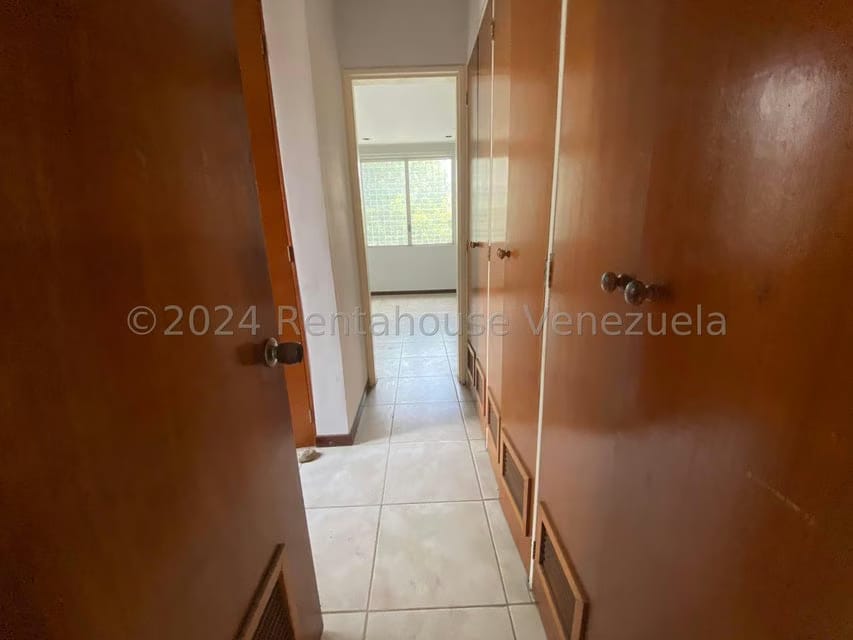 Casa (Contemporaneo) en Venta en Valle Arriba, Distrito Metropolitano - 12