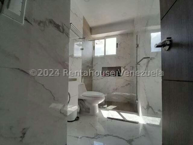 Apartamento (1 Nivel) en Venta en Del Este, Lara - 27