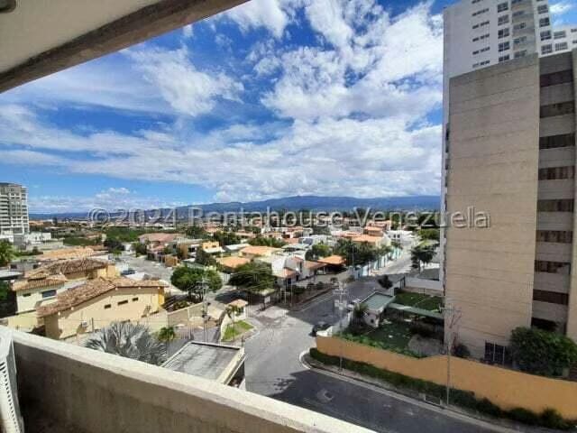 Apartamento (1 Nivel) en Venta en Del Este, Lara - 29