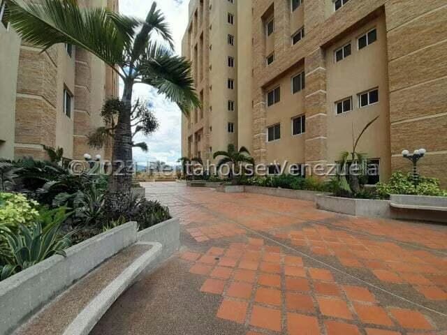Apartamento (1 Nivel) en Venta en Del Este, Lara - 5
