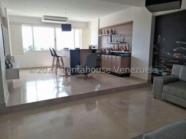 Apartamento (1 Nivel) en Venta en Del Este, Lara - 9