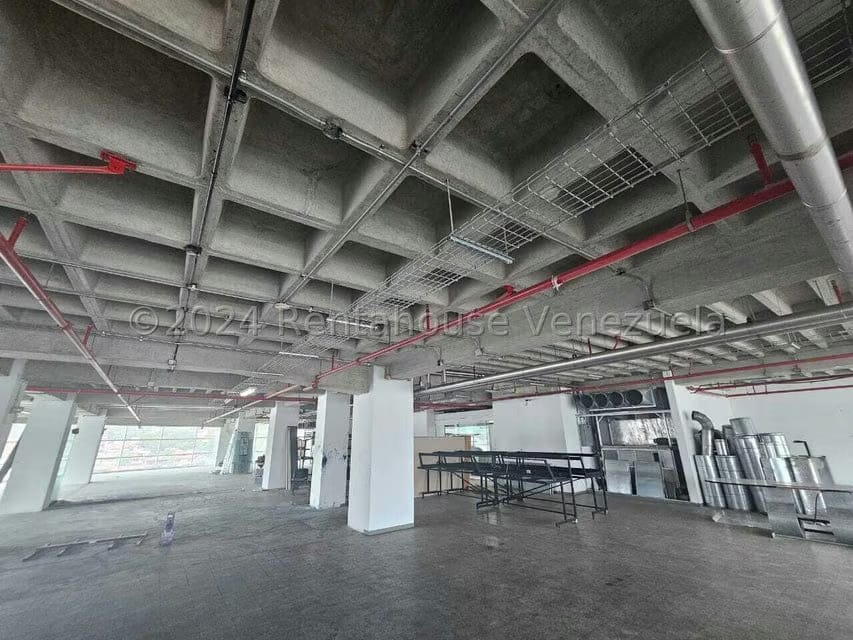Comercial (Oficina) en Alquiler en La Urbina, Distrito Metropolitano - 12